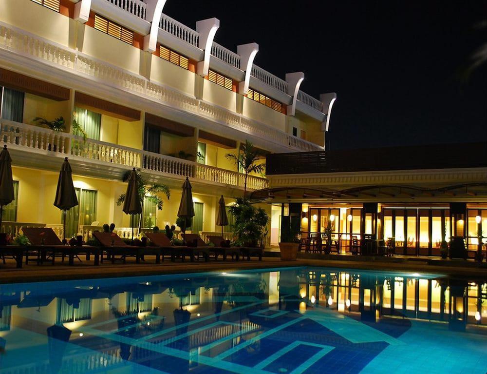 Windmill Resort Hotel Pattaya Eksteriør billede