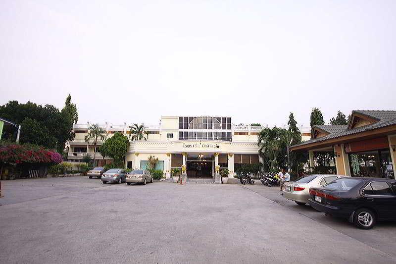 Windmill Resort Hotel Pattaya Eksteriør billede