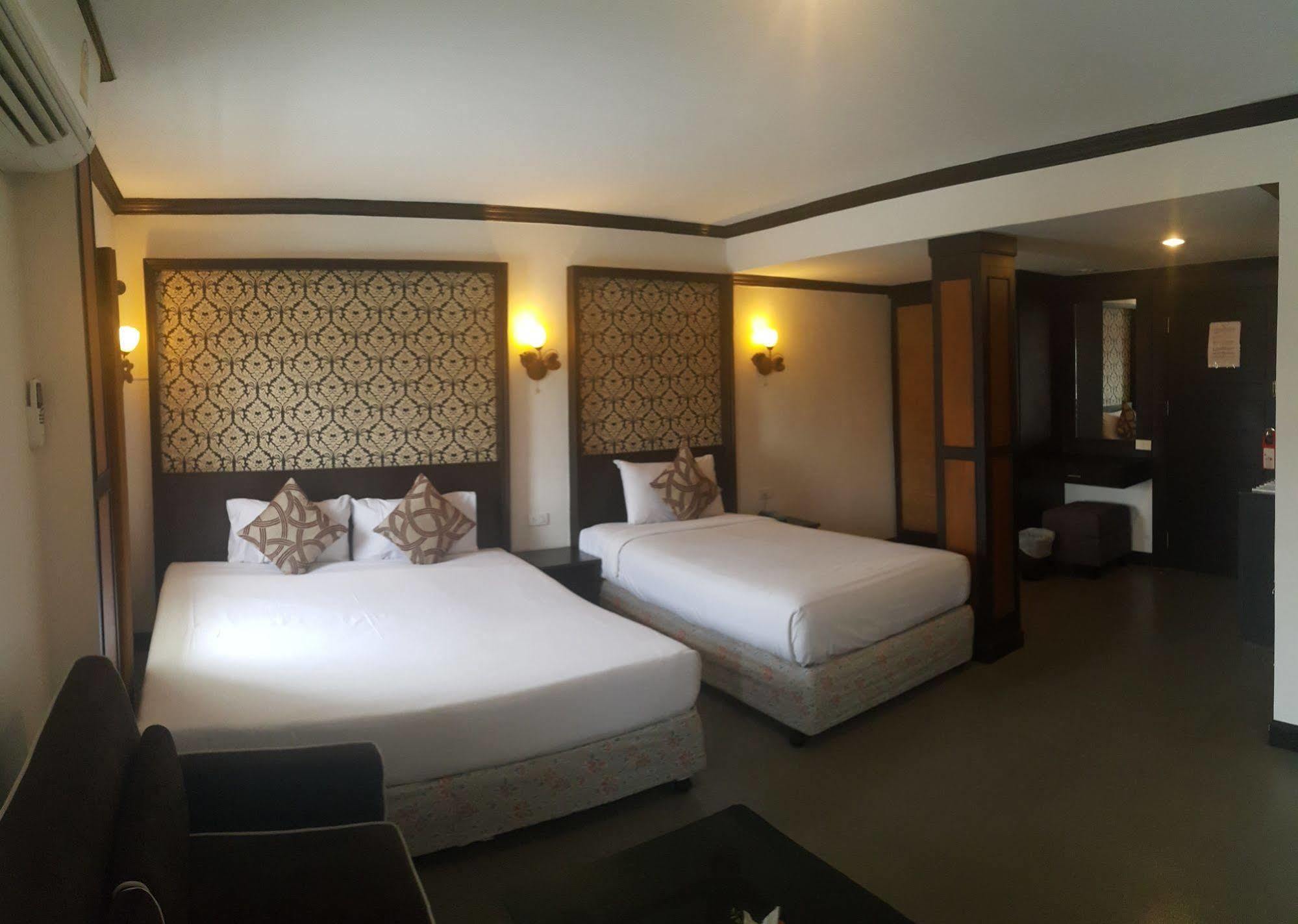Windmill Resort Hotel Pattaya Eksteriør billede