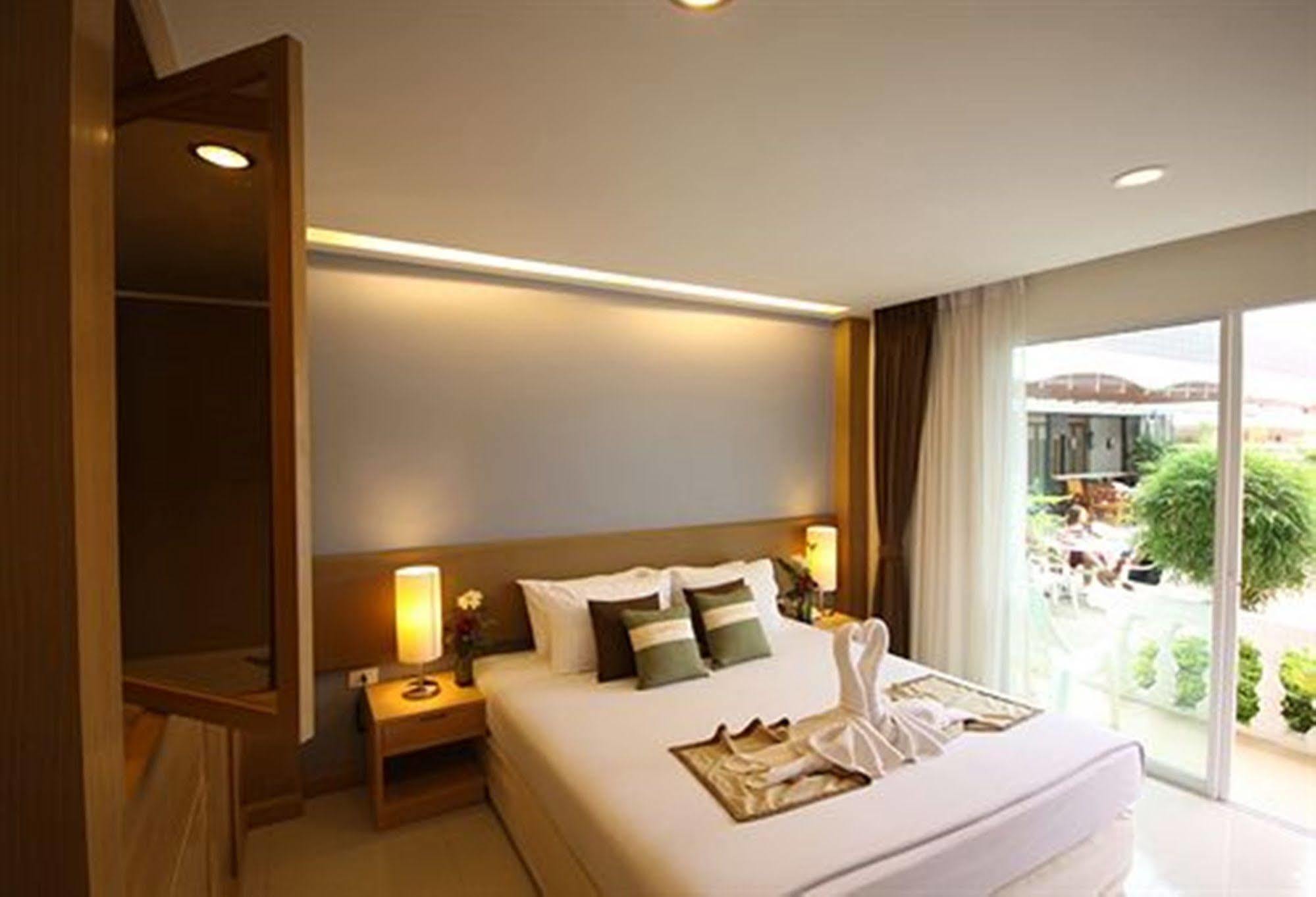 Windmill Resort Hotel Pattaya Eksteriør billede
